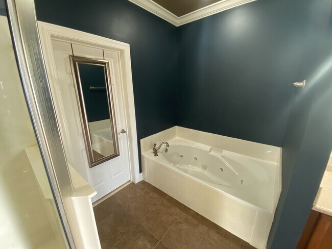 Foto del edificio - 1140 French Town Ln