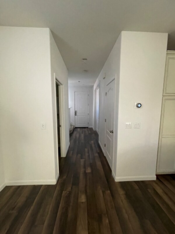 Building Photo - 518 Chaparral Loop