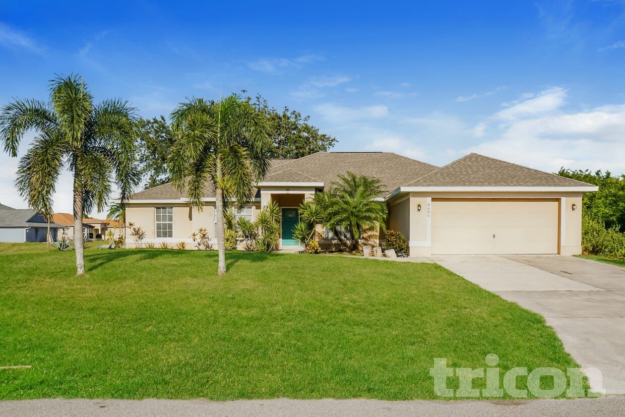 Foto principal - 8606 Lisa Blvd