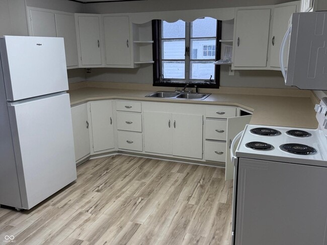 Foto del edificio - 6200 N State Rd 39