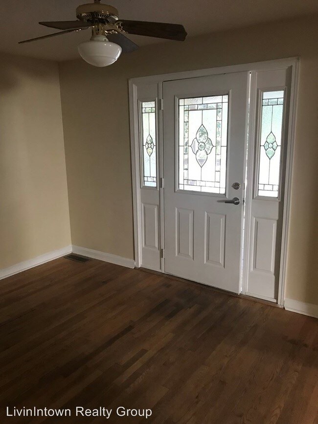 Building Photo - 2 br, 1 bath House - 1933 Kilburn Drive NE