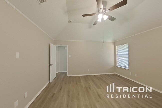 Building Photo - 6508 Impala Dr