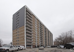 Building Photo - 310 Niska Road
