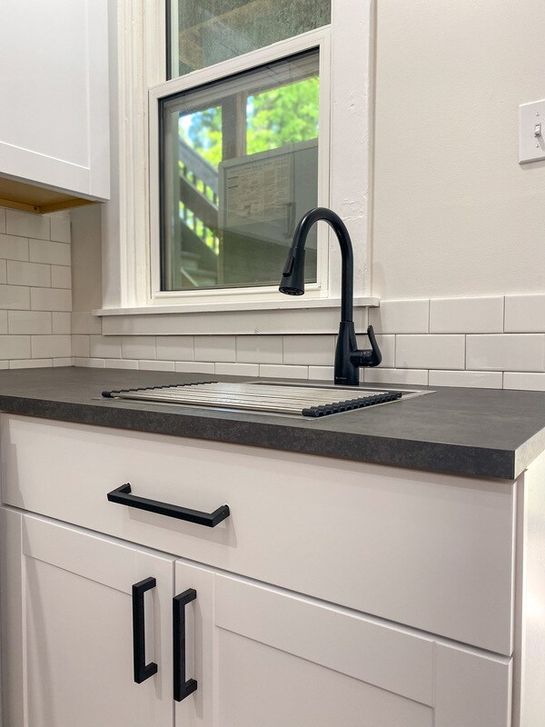 Photo - 1535 Fallowfield Ave Apartment