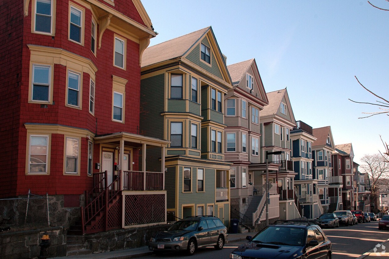Foto del edificio - 170 Hillside St
