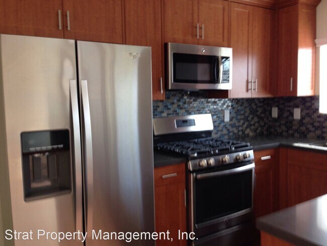 Building Photo - 2980 Clairemont Dr