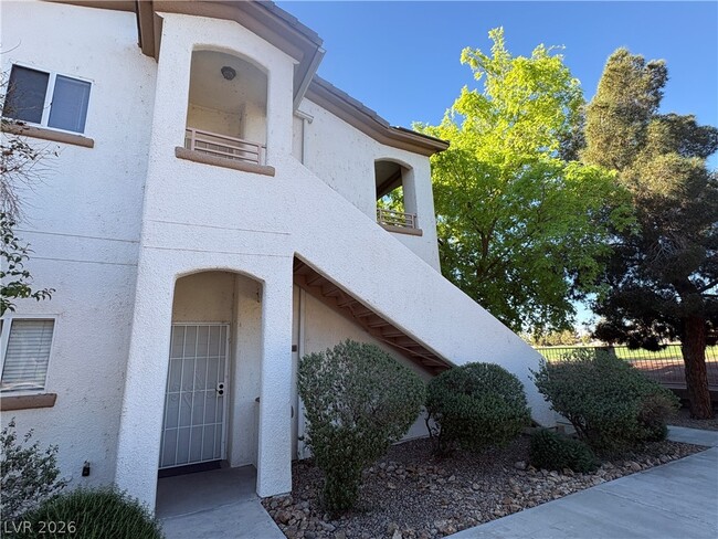 Foto del edificio - 5655 E Sahara Ave