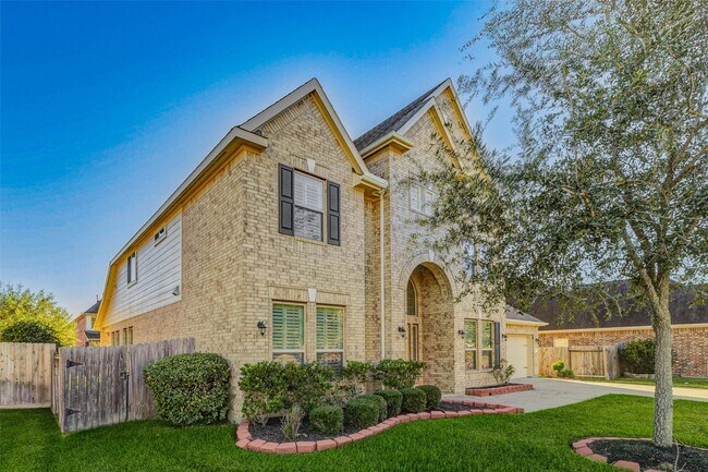 Foto del edificio - 3111 Bellaria Landing Ln