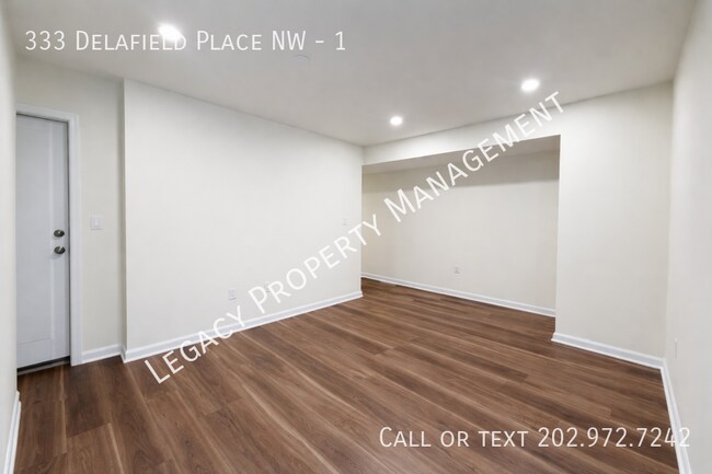 Building Photo - 333 Delafield Pl NW