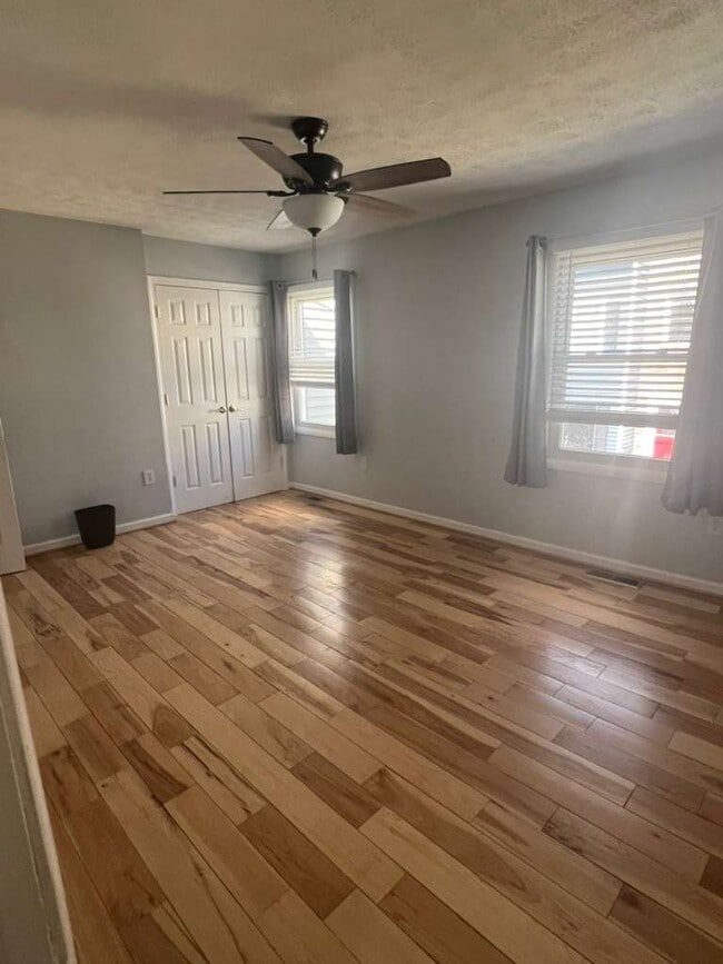 Foto del edificio - Lake Grove