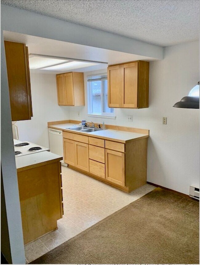 Photo - Carroll 4 Plex (LO) Apartment