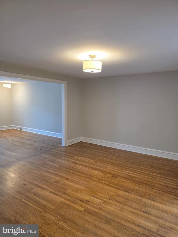 Building Photo - 107 N Narberth Ave