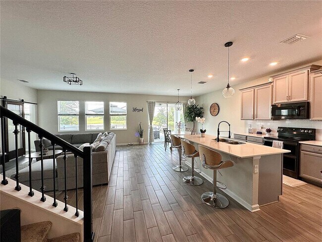 Building Photo - 11168 Robert Frost Dr