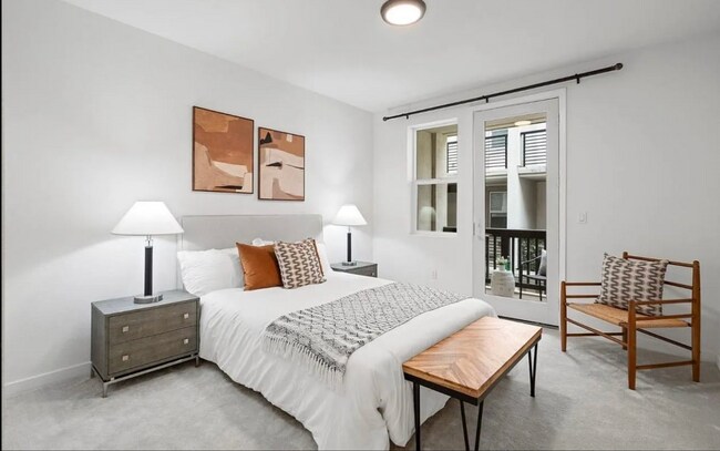 Foto del edificio - 1463 Cherry Cir