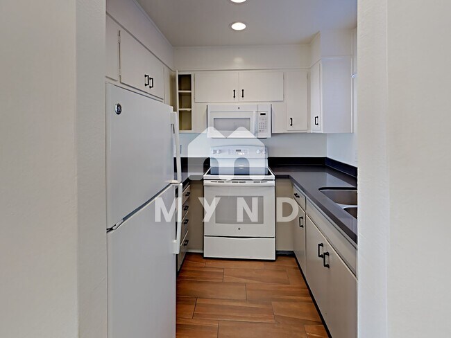 Building Photo - 2751 21st St