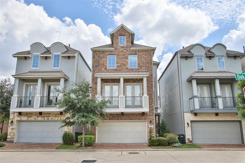 Primary Photo - 1706 Oak Leaf Pass Dr