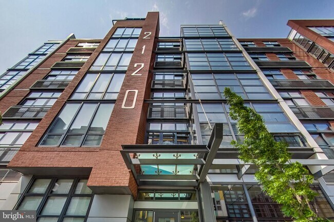 Building Photo - 2120 Vermont Ave NW