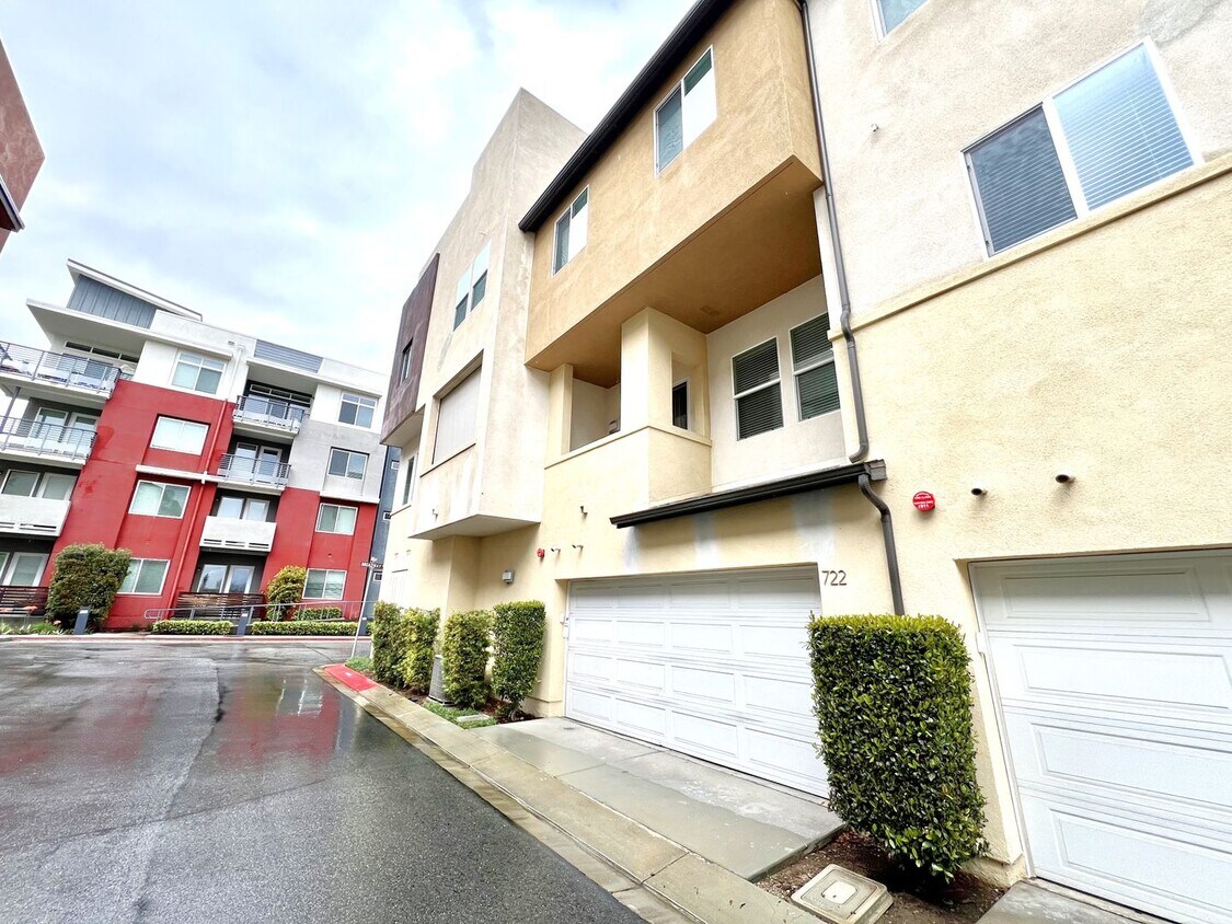 722 Brooklyn Dr, Brea, CA 92821 Condo for Rent in Brea, CA