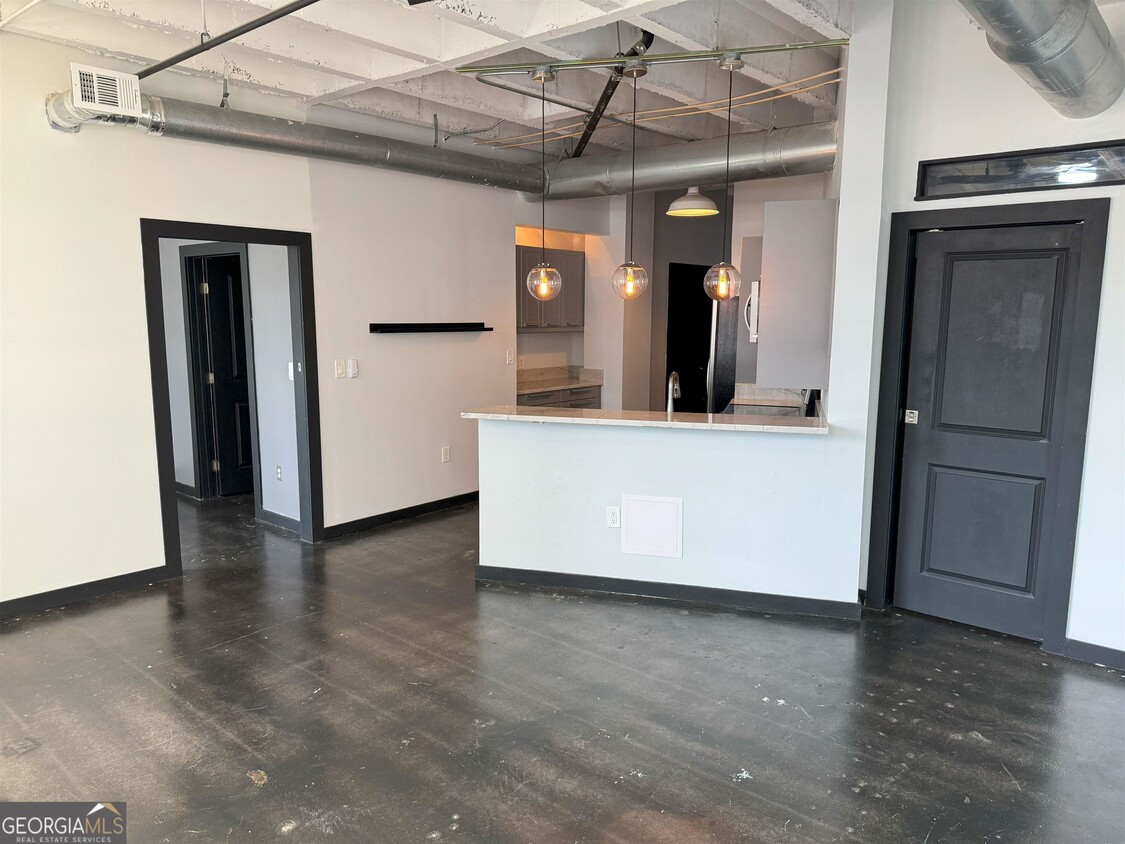 Foto principal - 878 Peachtree St NE