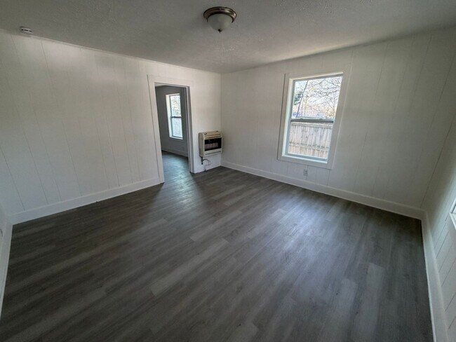 Foto del edificio - 202 Woodward St NE