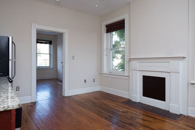 Photo - Marshall Adams 5 Apartment