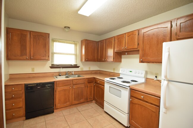 Foto del edificio - 1515 Iris Ave