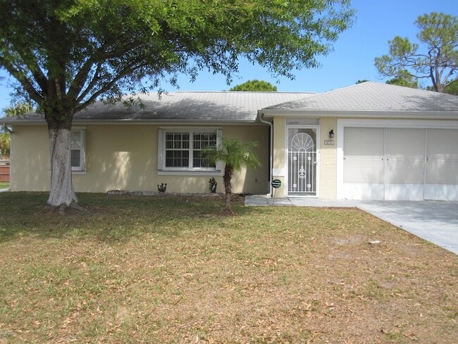 Foto del edificio - 171 Americana Blvd NE