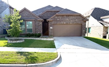 Building Photo - 5313 Waterview Ct