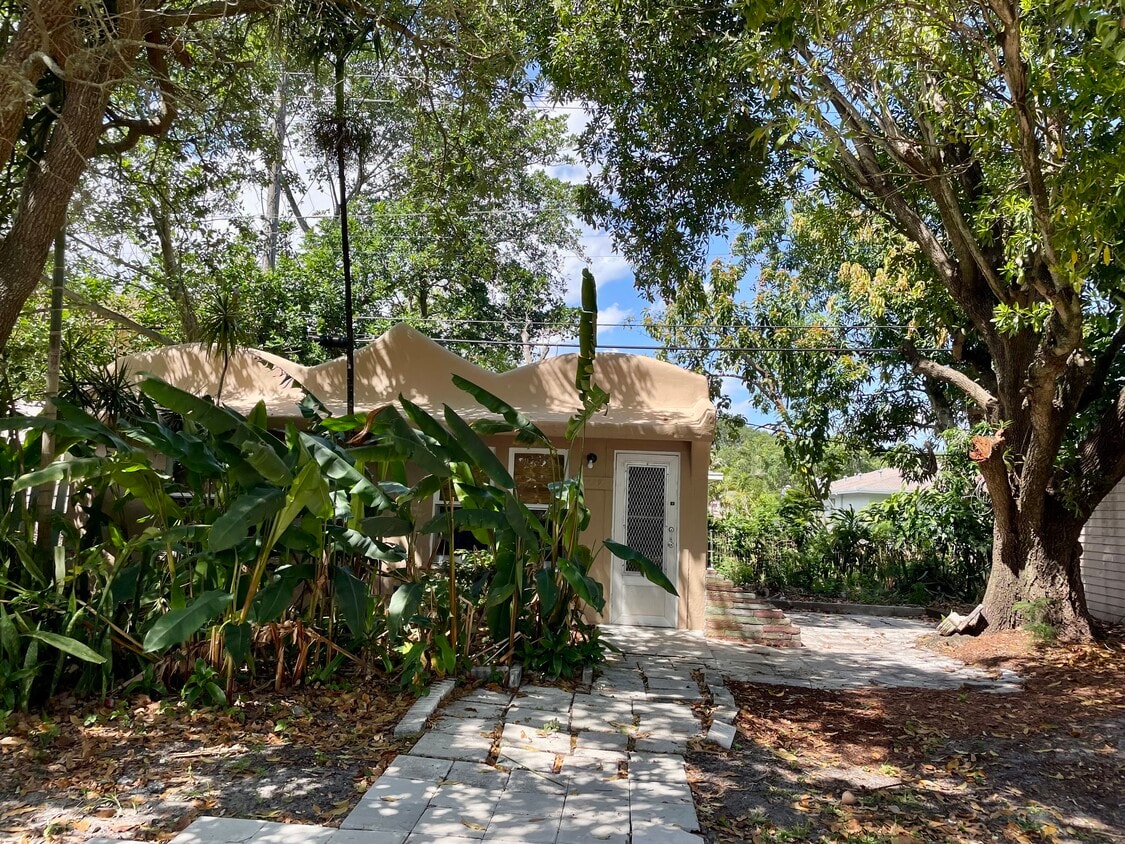 Foto principal - 2739 Fillmore St