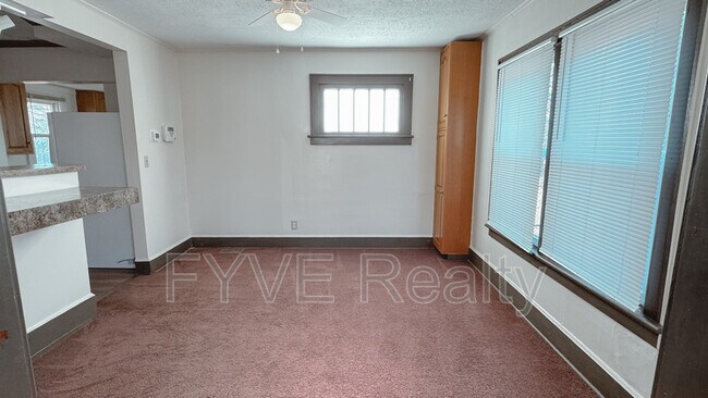 Foto del edificio - 1399 Myrtle Ave