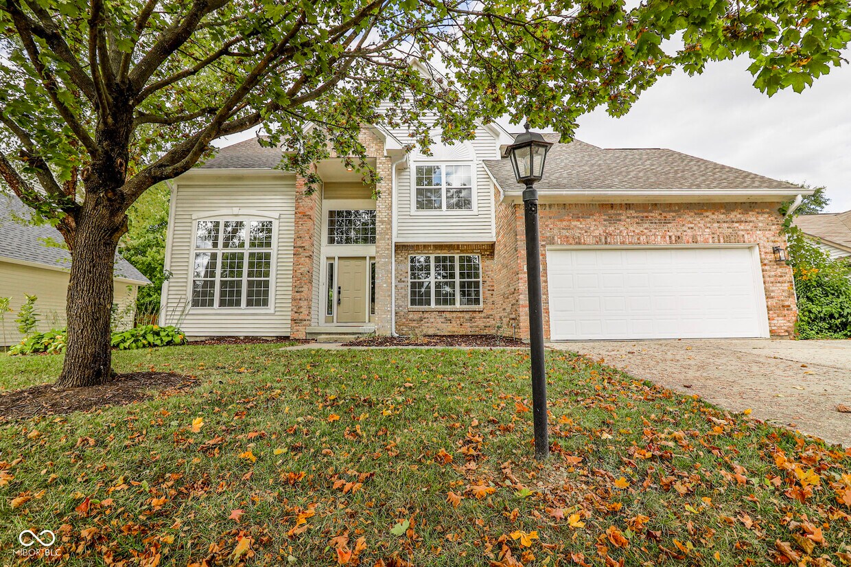 Primary Photo - 10596 Greenway Dr