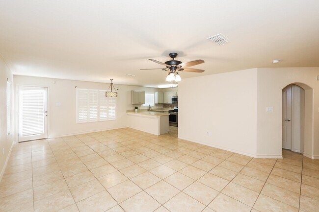 Foto del edificio - 9813 Sandhill Dr
