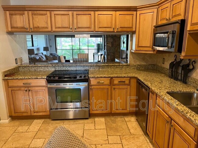 Foto del edificio - 16710 Partridge Place Rd