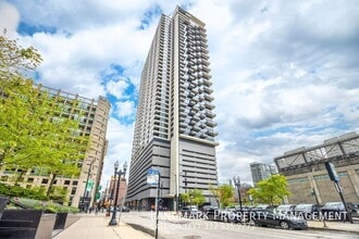 Building Photo - 235 W Van Buren St