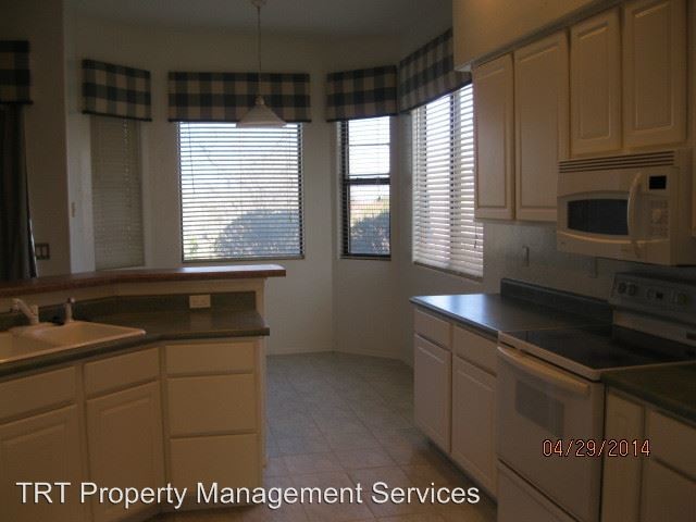 Building Photo - 3 br, 2 bath House - 9821 N. SUNSET CREEK PL