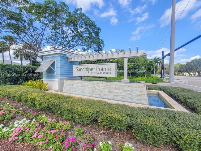 Foto del edificio - 1827 Sandpiper Pointe Pl