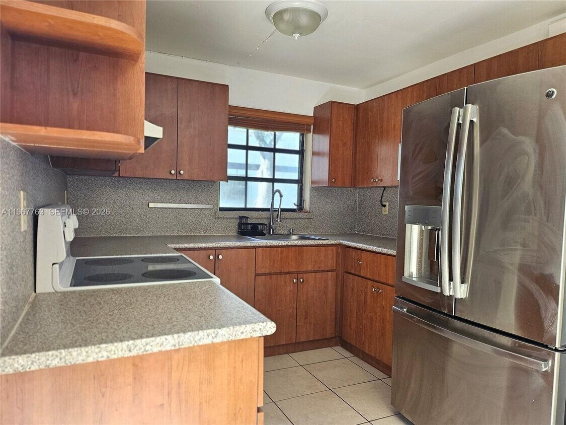 Photo - 13220 SW 58th Terrace 16-1, Miami, FL 33183