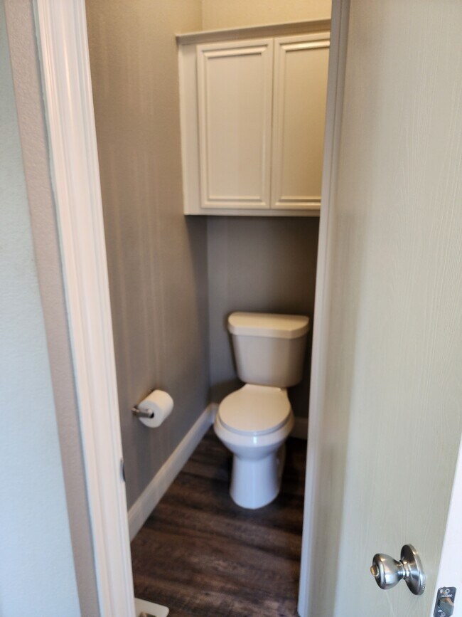 Master Bath - 341 Port O Conner Dr