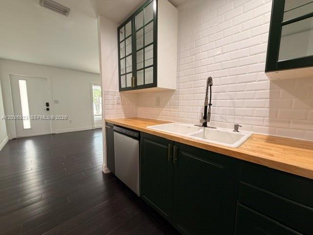 Foto del edificio - 21455 NW 39th Ave