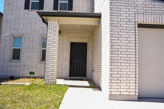 Foto del edificio - 13808 Eleanor Roosevelt St