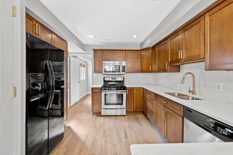 Building Photo - 34 Uxor Wy