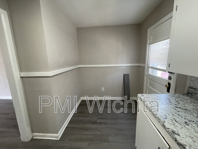Foto del edificio - 1512 S Pattie St