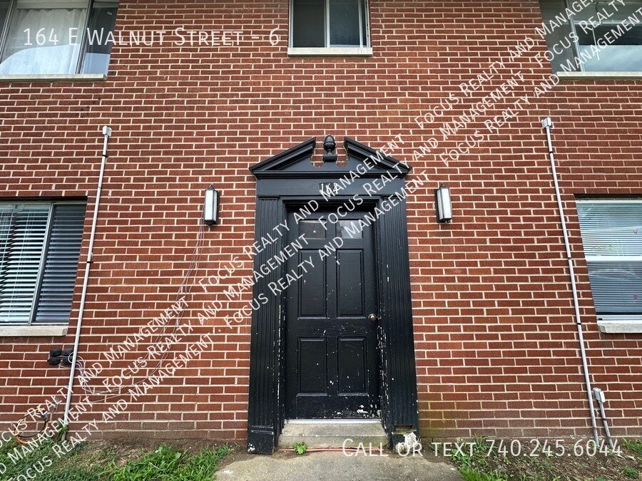 Primary Photo - 164 E Walnut St