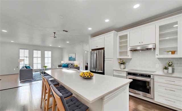 Foto del edificio - 2500 King Arthur Blvd