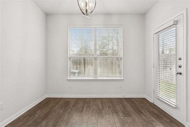 Building Photo - 1200 10th St