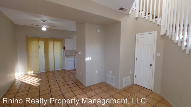 Foto del edificio - 2 br, 1 bath House - 615 Menual Blvd NW Un...