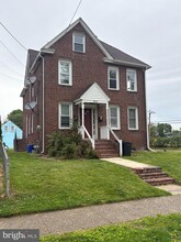 Building Photo - 201 Lincoln Ave