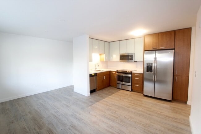 Photo - 1310 Pensacola St (Honolulu, HI) Apartment