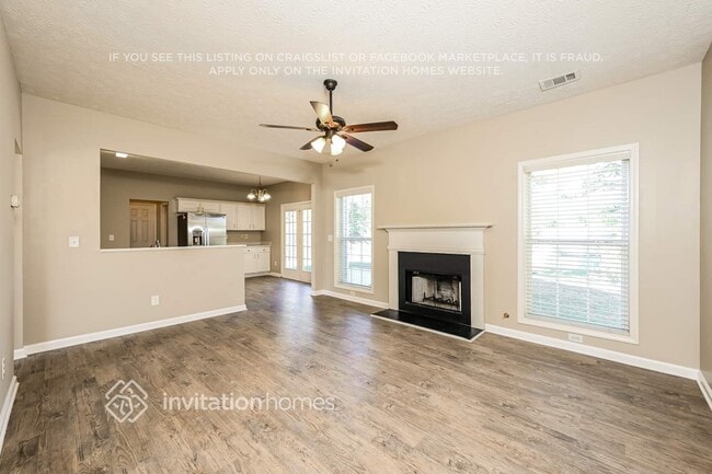 Foto del edificio - 755 Clairidge Ln SW