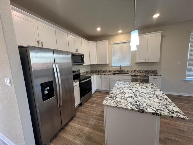 Foto del edificio - 101 Purple Sandpiper Ln